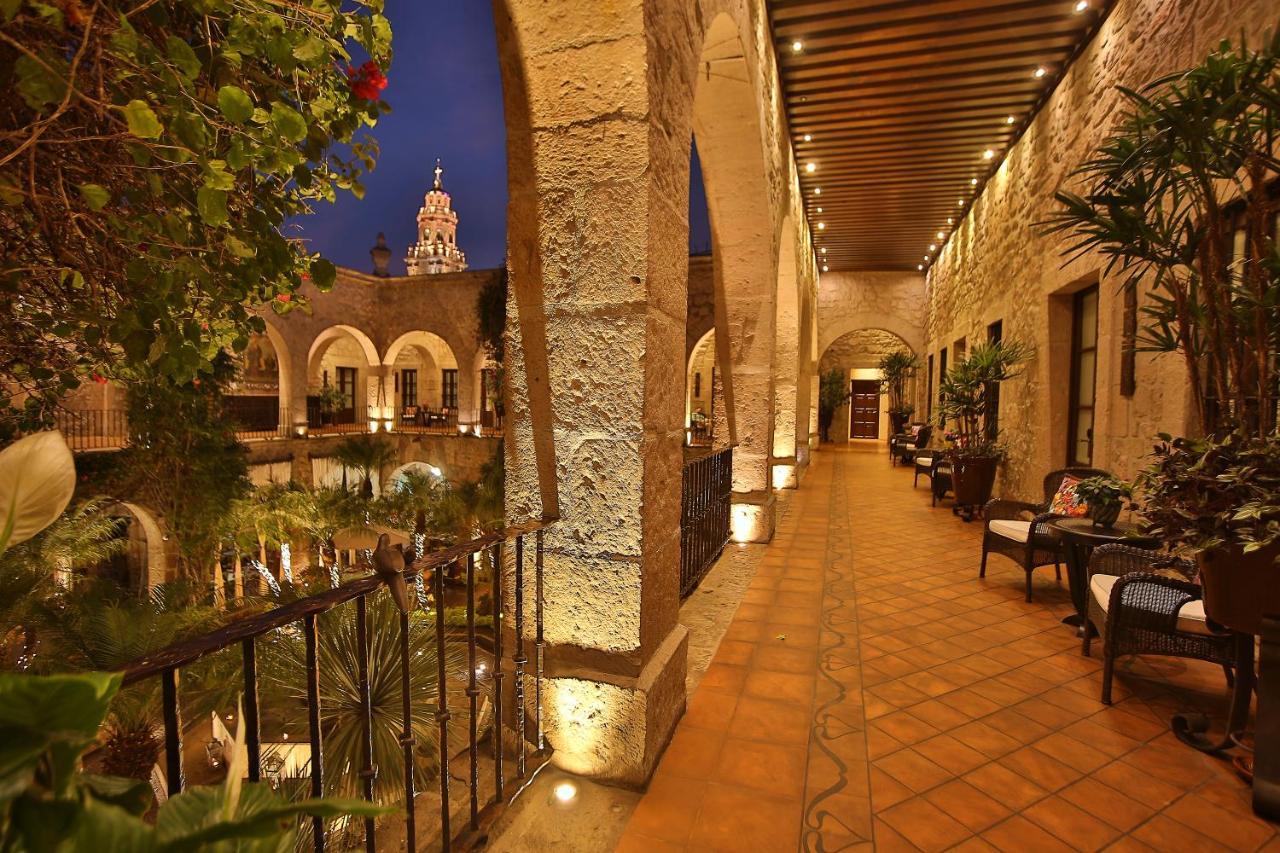 Hotel De La Soledad Морелия Екстериор снимка