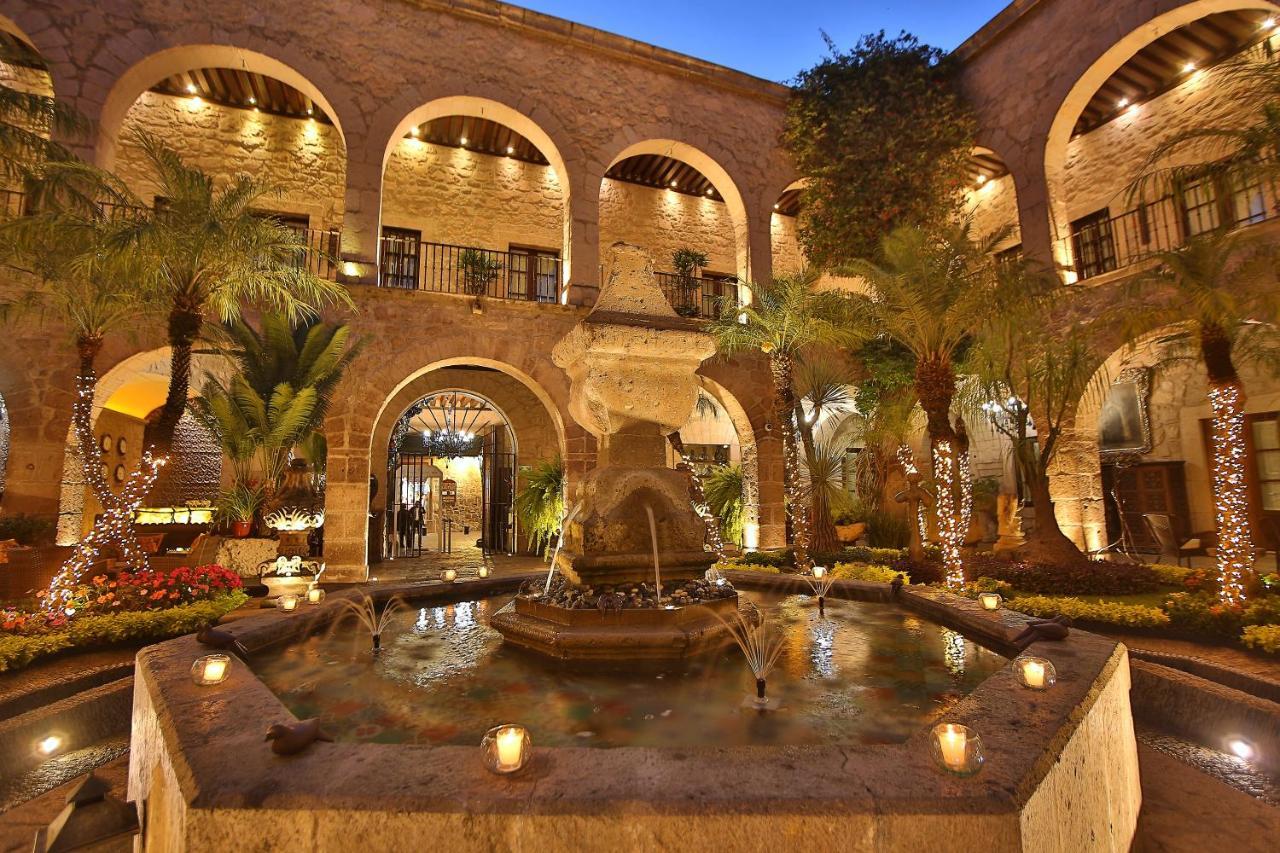 Hotel De La Soledad Морелия Екстериор снимка