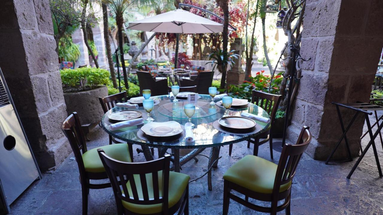 Hotel De La Soledad Морелия Екстериор снимка