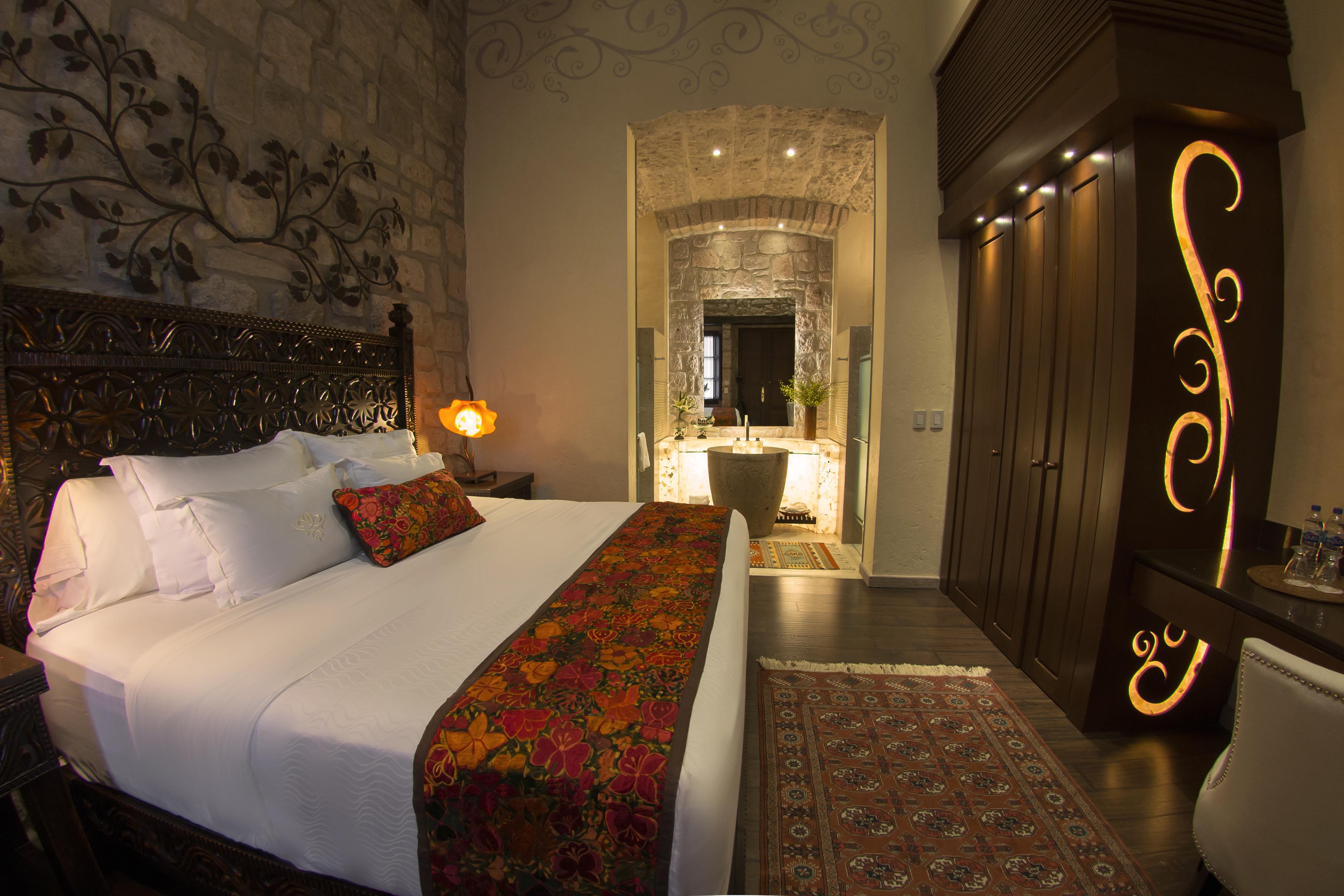 Hotel De La Soledad Морелия Екстериор снимка